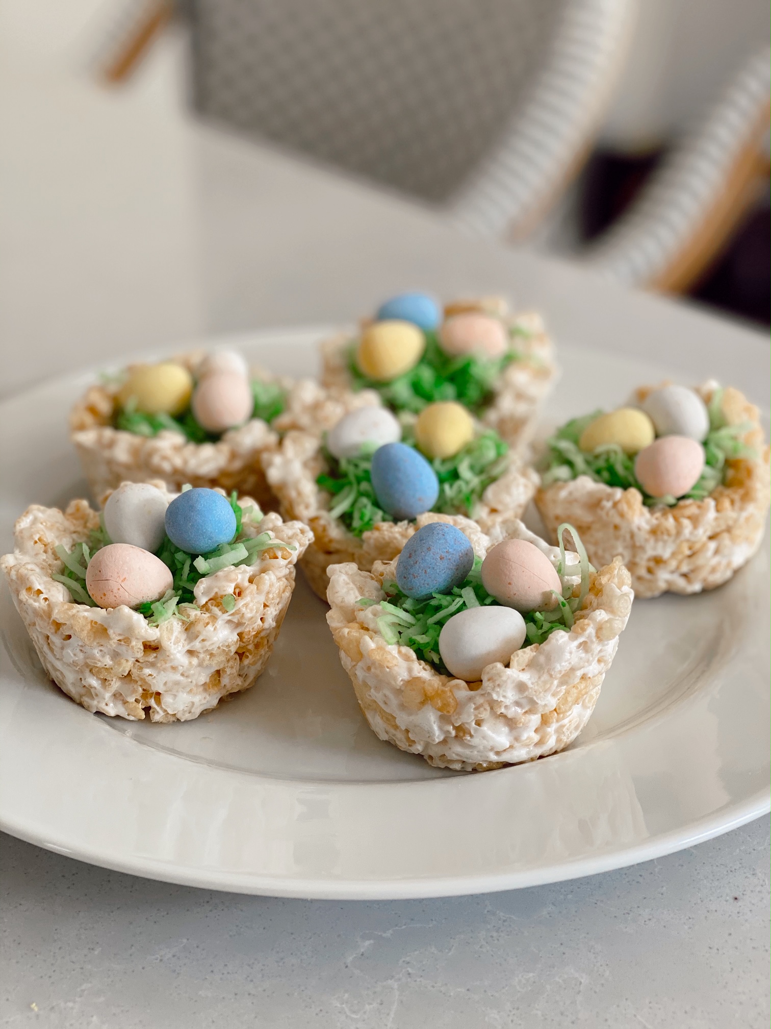Easy Easter Treats to Make With Your Family - The GR Guide